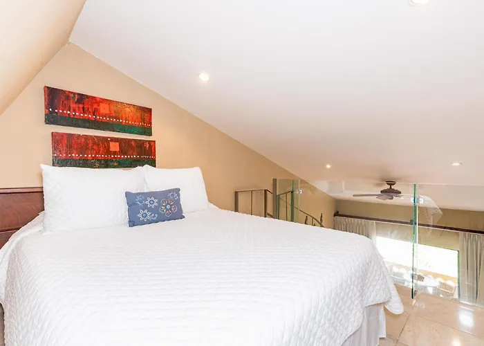 El Diria 301- Ocean View 3 Bedroom Apartment Tamarindo