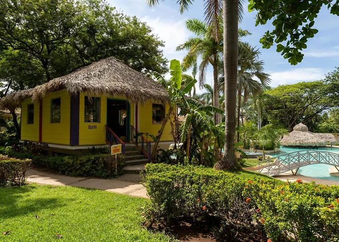 El Diria 301- Ocean View 3 Bedroom Apartment Tamarindo
