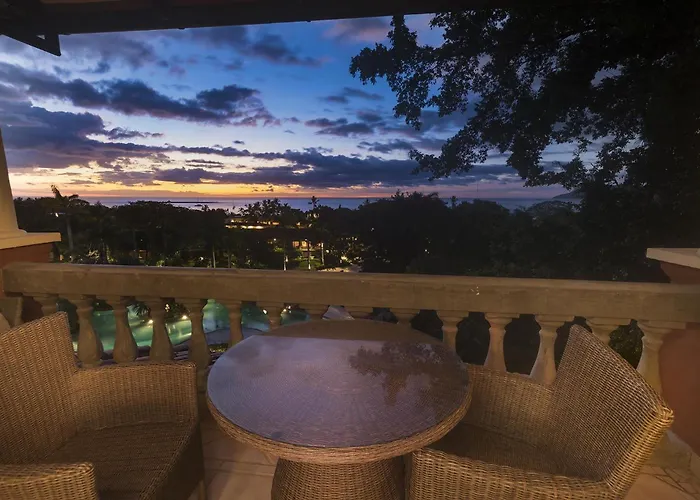 Apartment El Diria 301- Ocean View 3 Bedroom Tamarindo